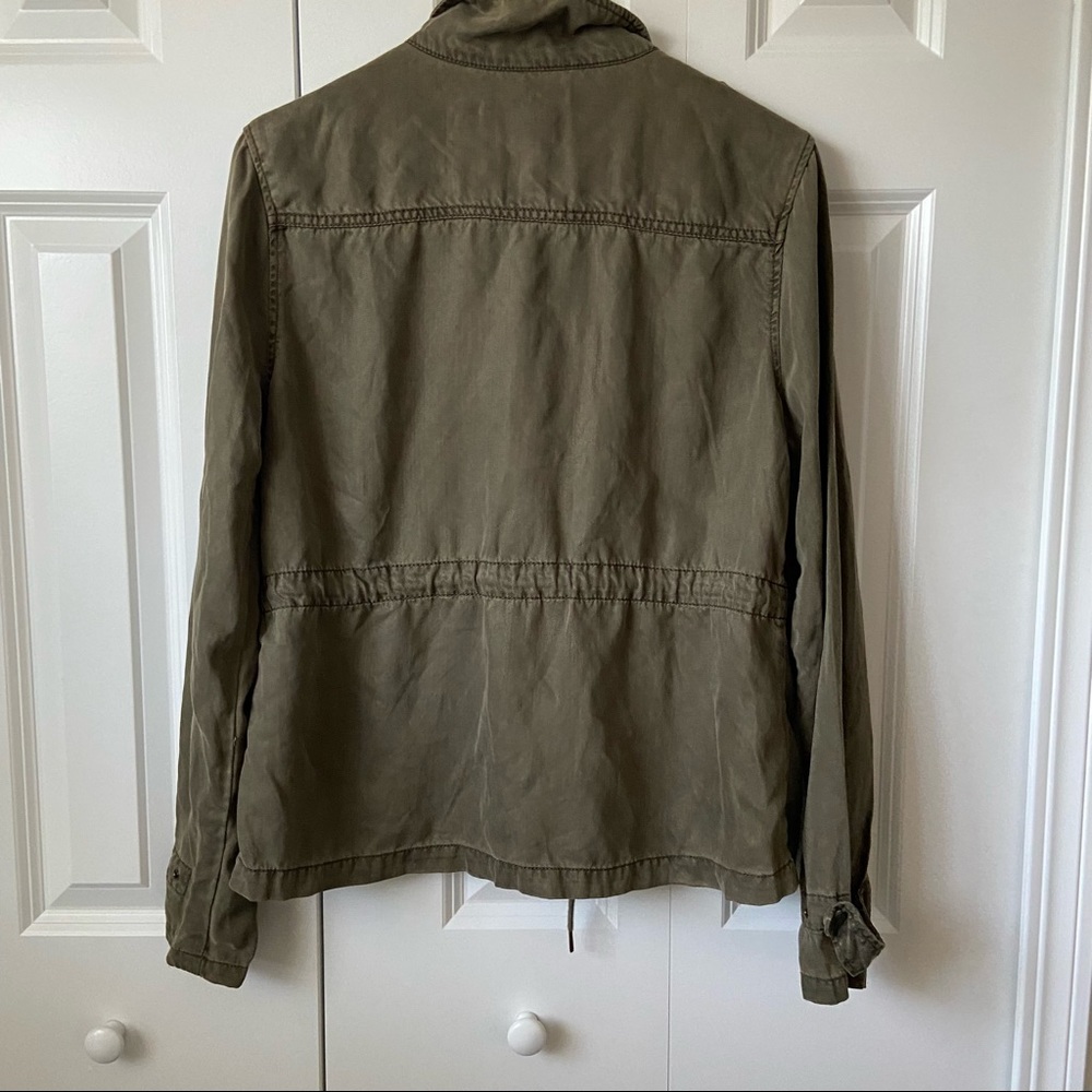 Jacket - Picture 5 of 6